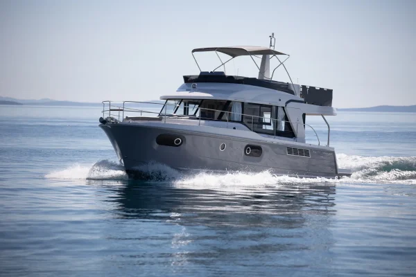 Motoryacht Charter: Swift Trawler 41 - Felicita