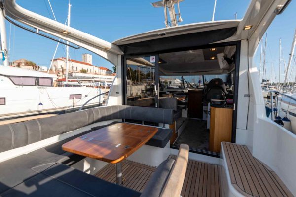 Motoryacht Charter Sibenik