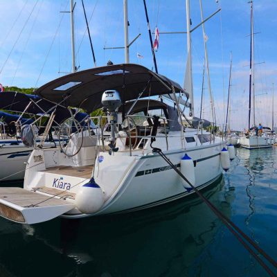 Segelyacht mieten Kroatien - Bavaria 37 Cruiser