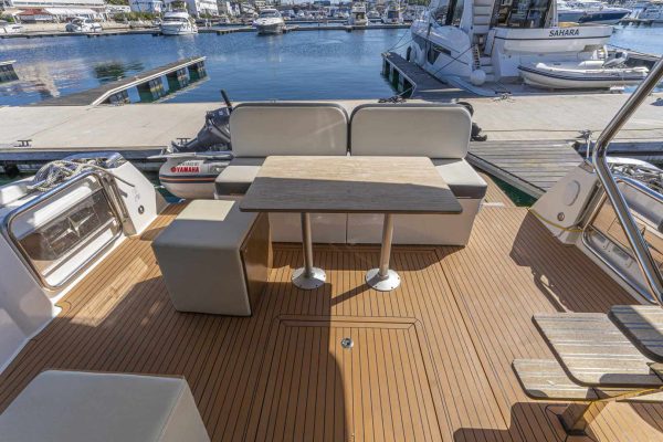 Bavaria Motoryacht mieten- VIRTESS 420 Fly