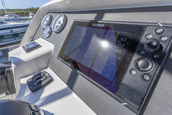 Bavaria Motoryacht mieten- VIRTESS 420 Fly