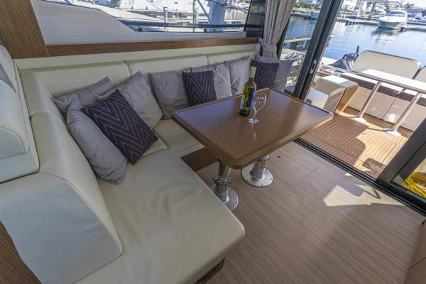 Bavaria Motoryacht mieten- VIRTESS 420 Fly