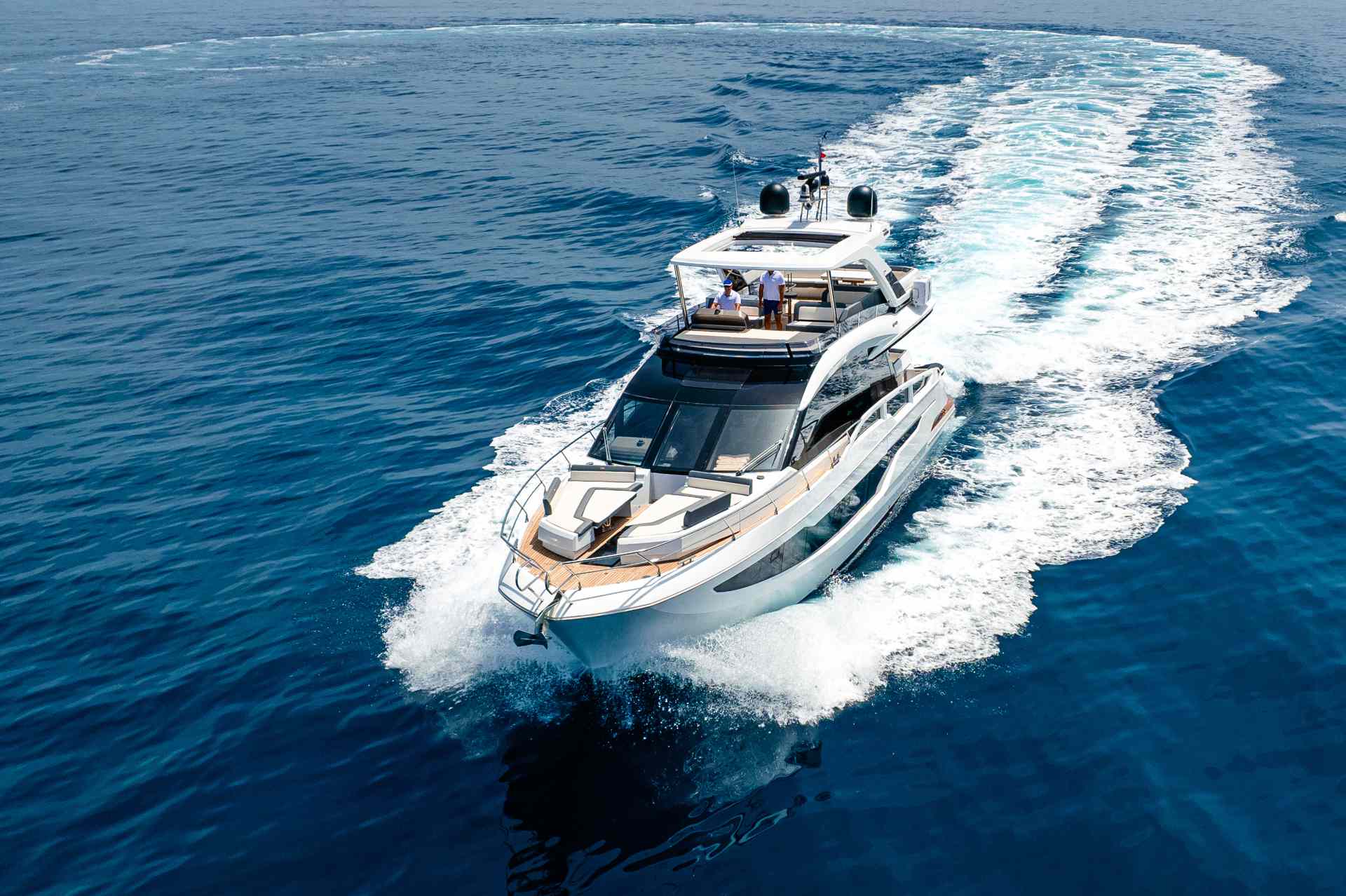 Motoryacht Kroatien Charter Galeon 640 Fly