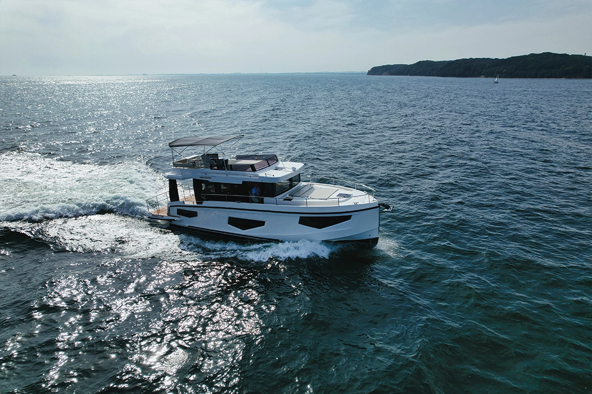 Motoryacht mieten: Seamaster 45 - Mackata