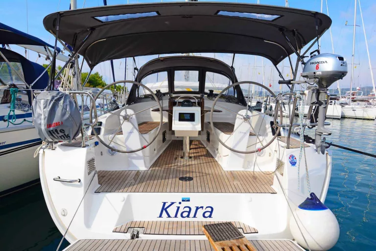 Segelyacht mieten Kroatien - Bavaria 37 Cruiser