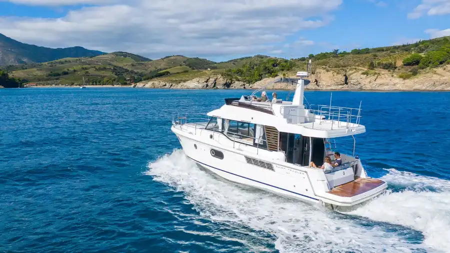 Yachtcharter in Pirovac: Swift Trawler 41 - Swift Home